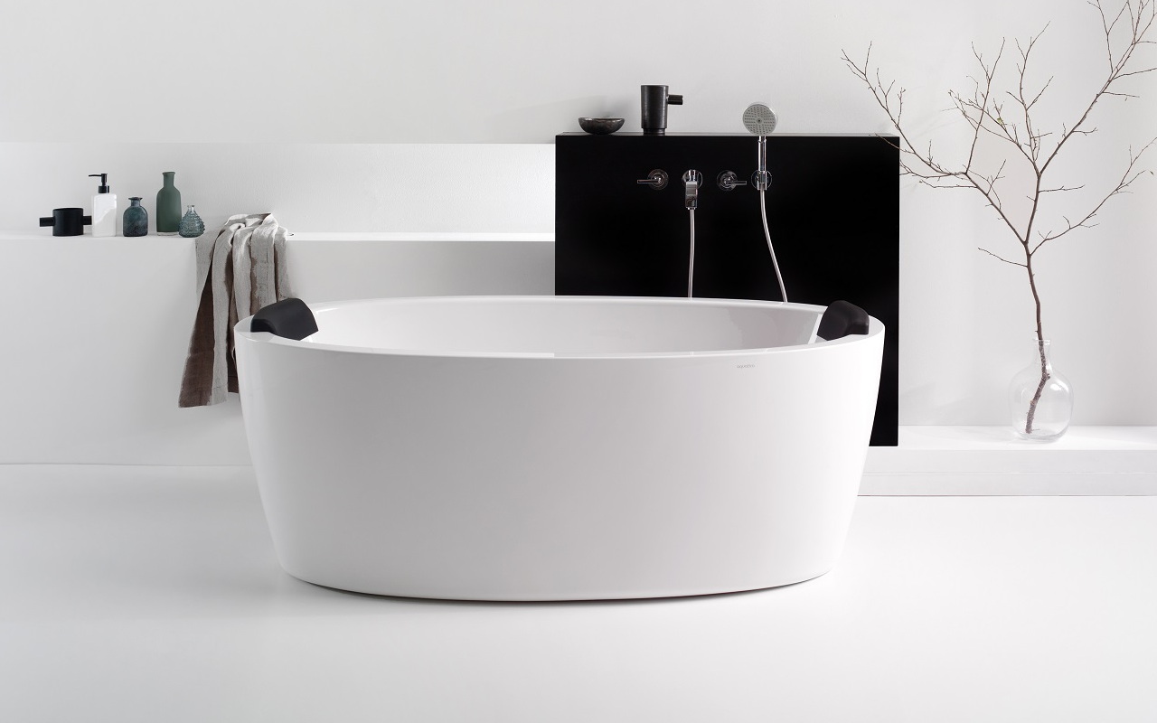 PureScape 174A Wht Freestanding Acrylic Bathtub web (5 1)